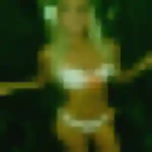 plan cul à Oissel : photo de Albertine, 36 ans - accès libre