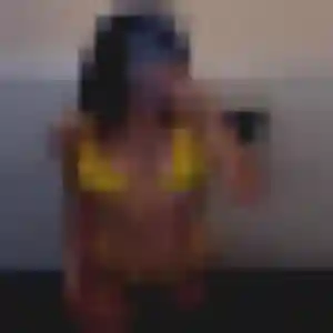 Découvre Elena, 29 ans à Ombrée d'Anjou gratuitement