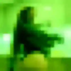 Photo exclusive de Valerie, 20 ans à Orsay - plan discret