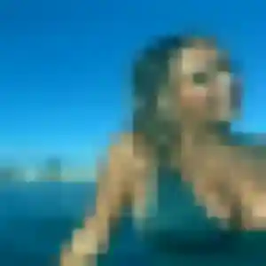 Photo de Emilie à Parentis-en-Born (21 ans) - plan cul sans inscription