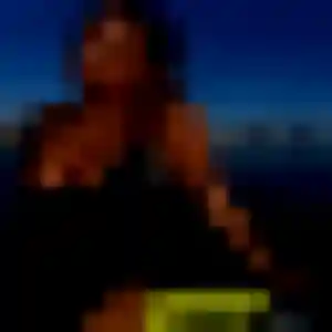 Zina, 23 ans, connectée à Ploufragan pour une rencontre coquine