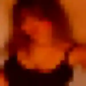 Louisa (20 ans) à Pornic propose une rencontre ce soir