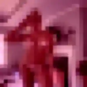 Marion, 22 ans, en ligne à Puget-sur-Argens pour un plan cul