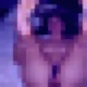 Meriem, 28 ans, cherche un plan cul à Quéven