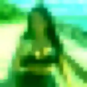 Charmante Eugenie, 38 ans à Quimperlé - voir sa photo