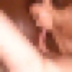 Rejoins Alix, 25 ans à Rouen gratuitement