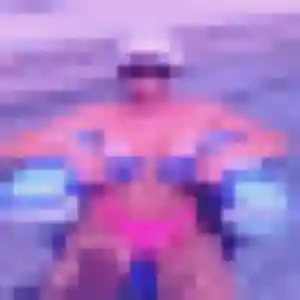 Rejoins Caroline, 37 ans à Roussillon en t'inscrivant