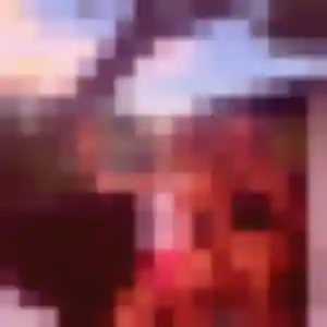 Rejoins Eleonore, 36 ans à Rueil-Malmaison en privé