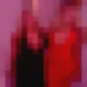 Sandrine (21 ans) à Rungis propose une rencontre maintenant