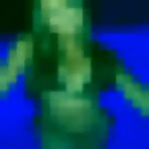 Ulrike (22 ans) à Saint-Bonnet-de-Mure attend une rencontre aujourd'hui