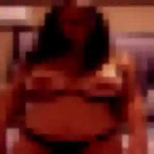 Jolie Nadia, 32 ans à Saint-Cannat - découvrir son profil