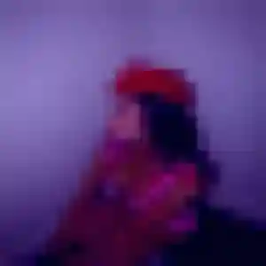 Rejoins Elsa, 41 ans à Saint-Chéron gratuitement