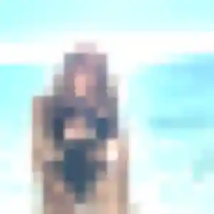 Lena, fille de 19 ans cherche plan cul à Saint-Cyr-sur-Loire