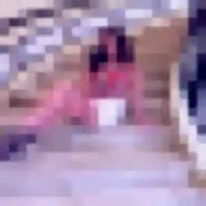 Découvre Olympe, 31 ans à Saint-Cyr-sur-Loire gratuitement