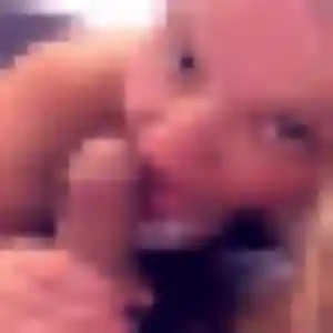 Therese (38 ans) à Saint-Étienne-au-Mont cherche un plan cul maintenant