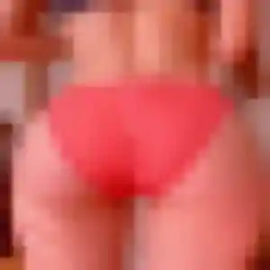 Profil de Frederique à Saint-Genest-Lerpt (28 ans) - plan cul gratuit