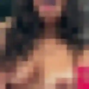 Charmante Lea, 38 ans à Saint-Jacques-de-la-Lande - la contacter