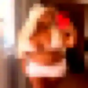 Xena, fille de 25 ans cherche plan cul à Saint-Jean-de-Boiseau