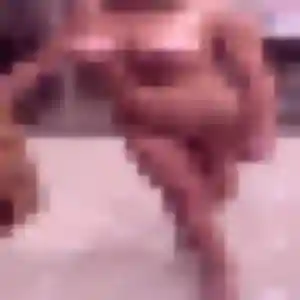 Agnes de Saint-Jean, 29 ans - plan cul en toute liberté