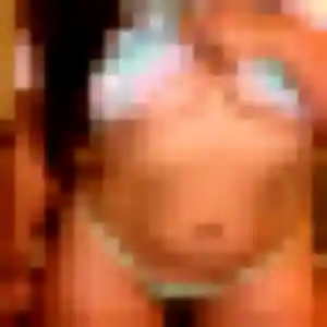 Domitille de Saint-Marcellin, 24 ans - plan cul sans lendemain