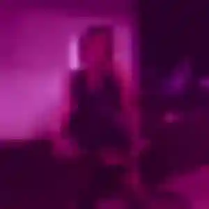 Sexy Soraya, 27 ans à Saint-Martin-la-Pallu - voir sa photo