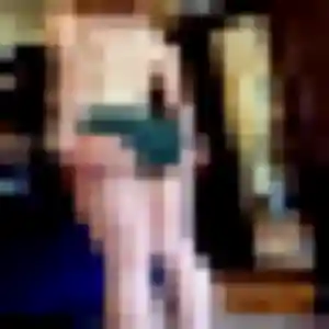 Oceane, 27 ans, en ligne à Saint-Maximin-la-Sainte-Baume pour une rencontre coquine