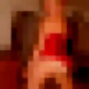 Christine, 26 ans, connectée à Saint-Omer pour un plan cul