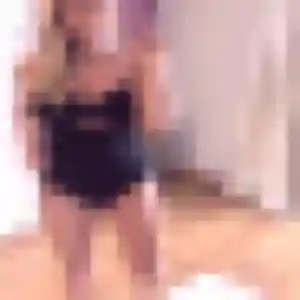 Rejoins Elodie, 39 ans à Saint-Pierre en privé