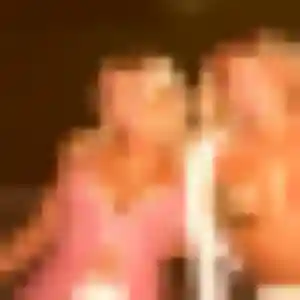 Roxane, 33 ans, connectée à Saint-Pierre pour une rencontre coquine