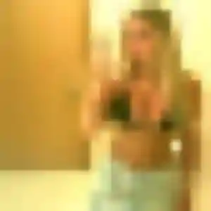 Maeva, 37 ans, veut un plan cul à Saint-Pol-de-Léon