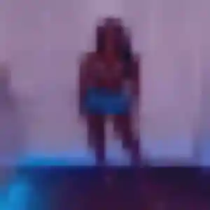 Jolie Anna, 23 ans à Saint-Priest-en-Jarez - voir sa photo