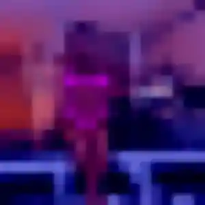 Profil de Roxane à Saint-Privat-des-Vieux (20 ans) - plan cul sans inscription