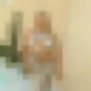 Laurence (40 ans) à Saint-Rémy-de-Provence propose une rencontre rapidement