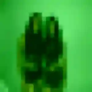 Viviane (35 ans) à Saint-Saturnin-lès-Avignon cherche un plan cul rapidement