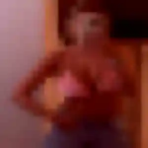 Nadine, 35 ans, cherche un plan cul à Sainte-Livrade-sur-Lot