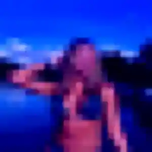 plan cul à Sainte-Suzanne : profil de Clementine, 25 ans - sans engagement