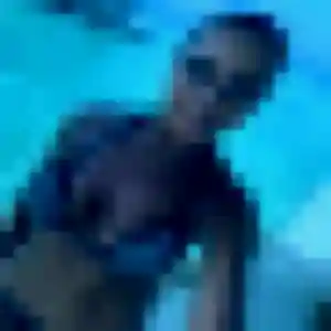 Christelle, fille de 34 ans propose plan cul à Salles