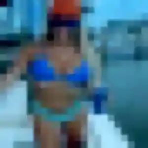 Gaelle, femme de 25 ans cherche plan cul à Scaër