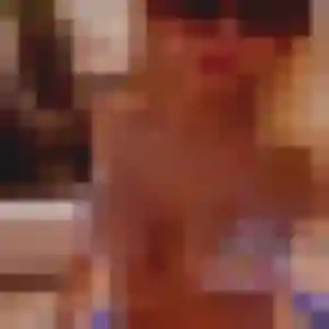 Eleonore, femme de 32 ans propose plan cul à Scionzier