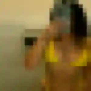 Hermine (29 ans) à Solliès-Pont propose un plan cul maintenant