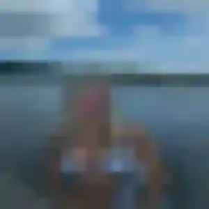 Lena, 23 ans, cherche un plan cul à Talmont-Saint-Hilaire