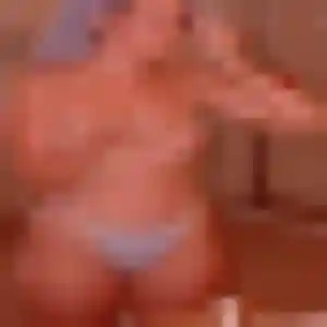 Rejoins Domitille, 27 ans à Terrasson-Lavilledieu en privé