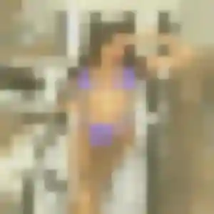 Ulrike, 36 ans, connectée à Trégunc pour une rencontre coquine