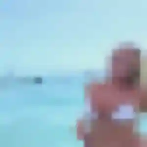 Helena (35 ans) à Treillières cherche une rencontre aujourd'hui