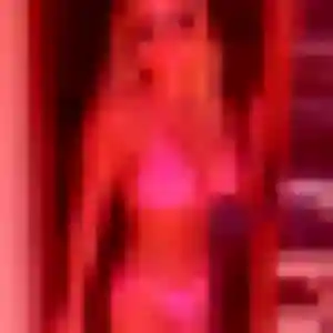 Delia (25 ans) à Uckange cherche une rencontre ce soir