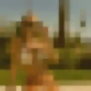 Lena, 19 ans, en ligne à Urrugne pour une rencontre coquine