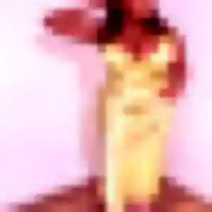 Charmante Domitille, 33 ans à Vaison-la-Romaine - découvrir son profil