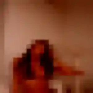 plan cul à Vallons-de-l'Erdre : profil de Flore, 27 ans - accès libre