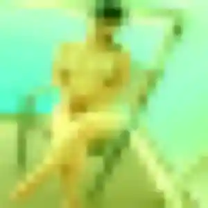 Rejoins Lola, 23 ans à Vélizy-Villacoublay en t'inscrivant