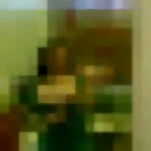 Charmante Yvonne, 23 ans à Vendôme - voir sa photo